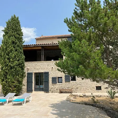 Villa Luxurious Family House With Pool In Ardeche. Les Vans