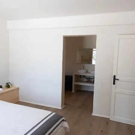 Luxurious Family House With Pool In Ardeche.