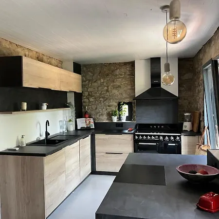 Luxurious Family House With Pool In Ardeche. Вилла Ле-Ван